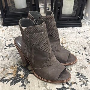 Vince Camuto - Peep Toe Leather Ankle Boots - Taupe